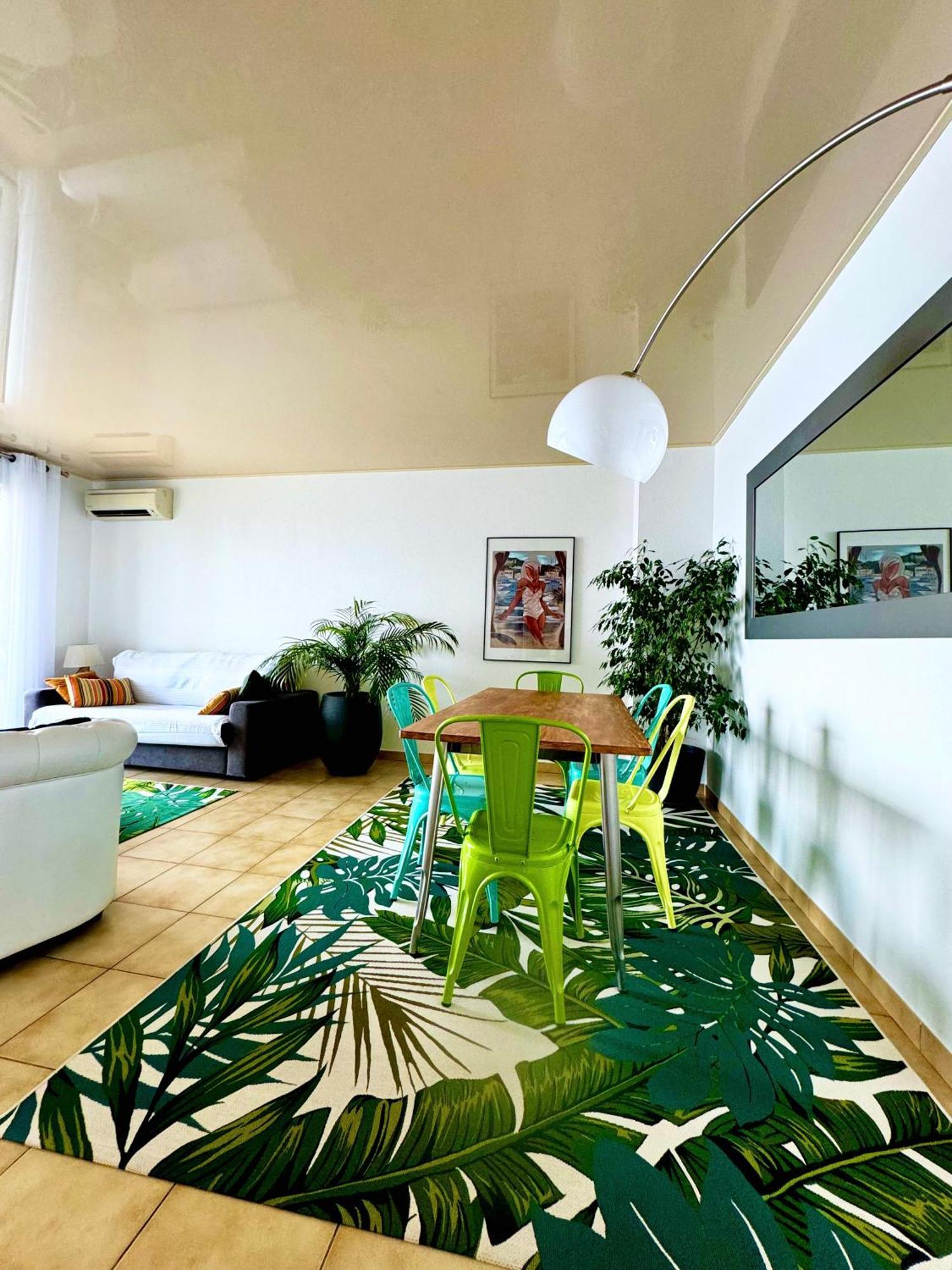 Vue Exceptionnelle Debut Cap Corse La Pier Noire Apartment San-Martino-di-Lota Bagian luar foto